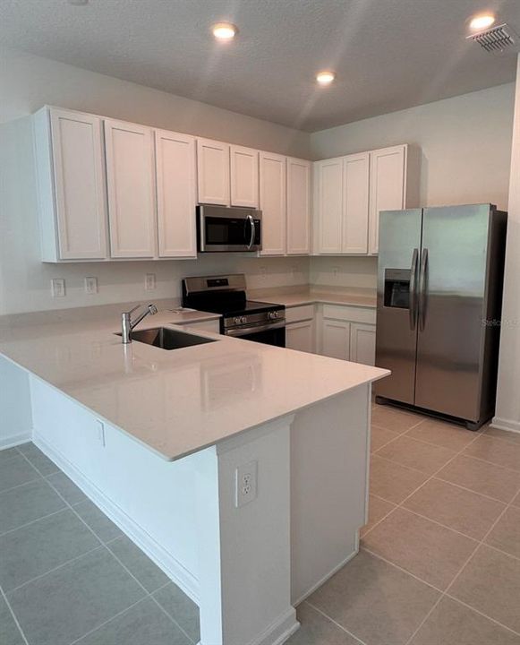 Vendido Recientemente: $286,720 (3 camas, 2 baños, 1834 Pies cuadrados)