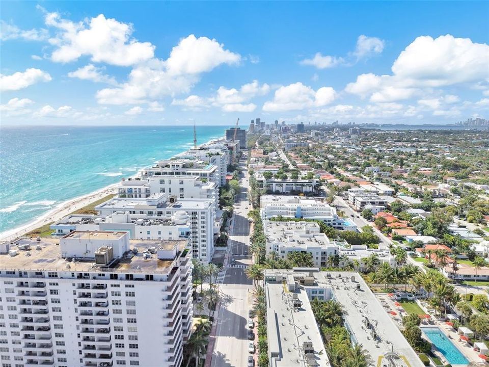 En Venta: $795,000 (2 camas, 2 baños, 1002 Pies cuadrados)