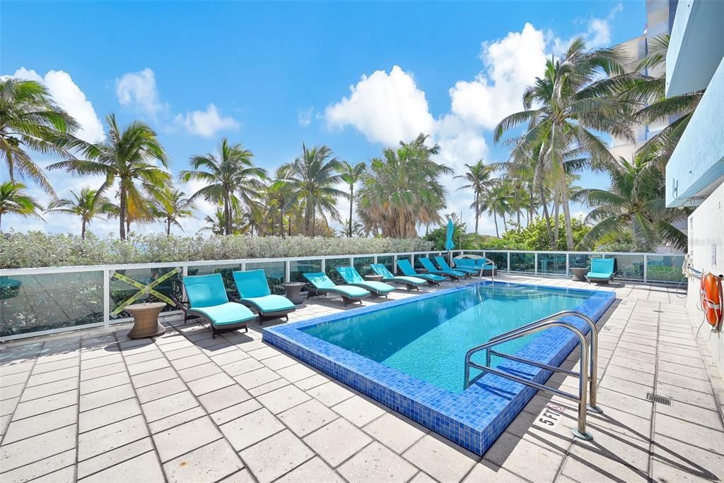 En Venta: $795,000 (2 camas, 2 baños, 1002 Pies cuadrados)