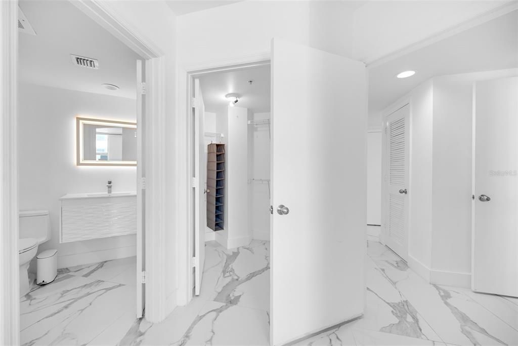 En Venta: $795,000 (2 camas, 2 baños, 1002 Pies cuadrados)