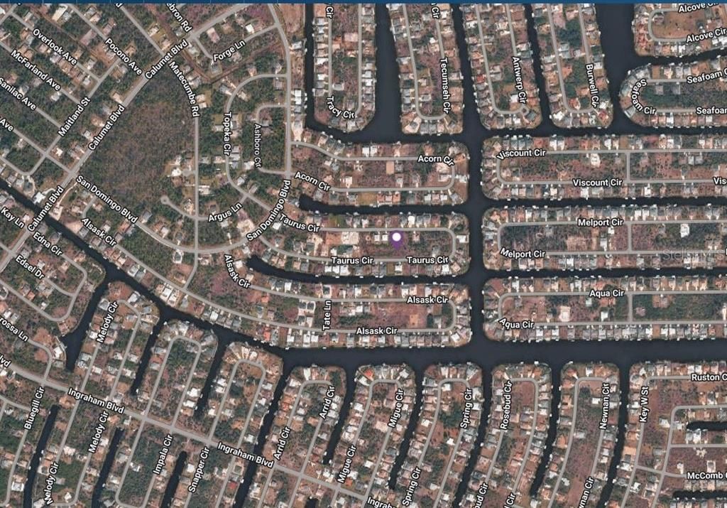 En Venta: $35,000 (0.23 acres)