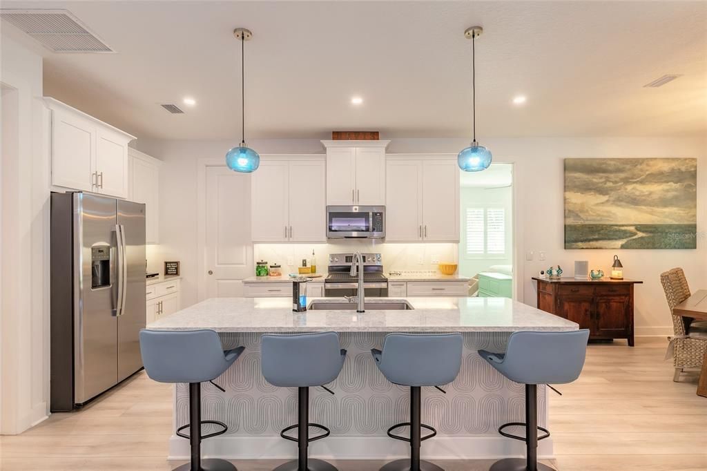 En Venta: $934,900 (3 camas, 2 baños, 1943 Pies cuadrados)