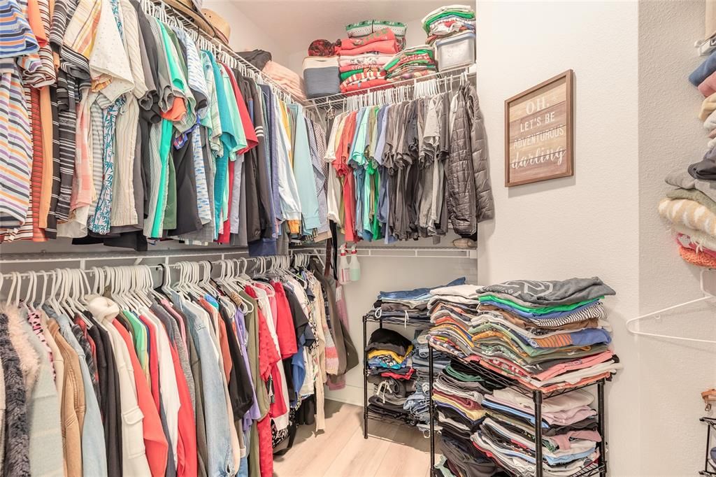 En Venta: $934,900 (3 camas, 2 baños, 1943 Pies cuadrados)