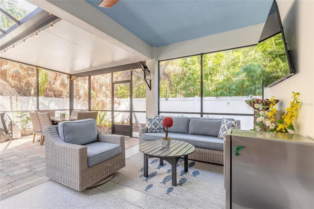 En Venta: $934,900 (3 camas, 2 baños, 1943 Pies cuadrados)
