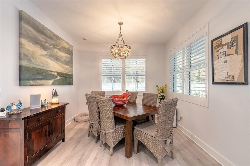 En Venta: $934,900 (3 camas, 2 baños, 1943 Pies cuadrados)