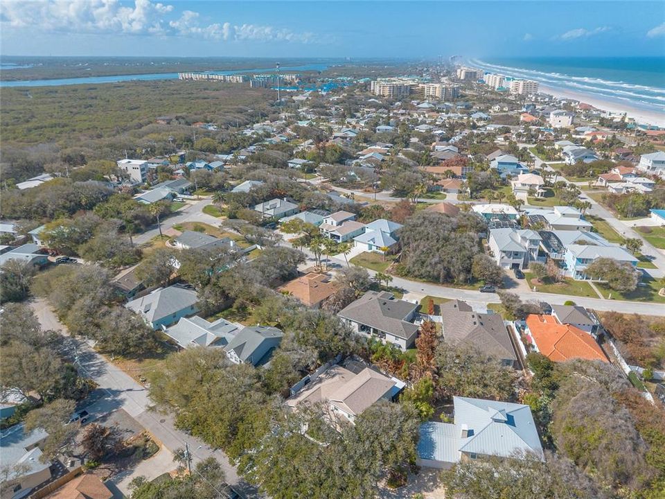 For Sale: $864,500 (3 beds, 2 baths, 2039 Square Feet)