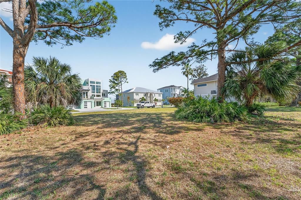 En Venta: $158,000 (0.29 acres)