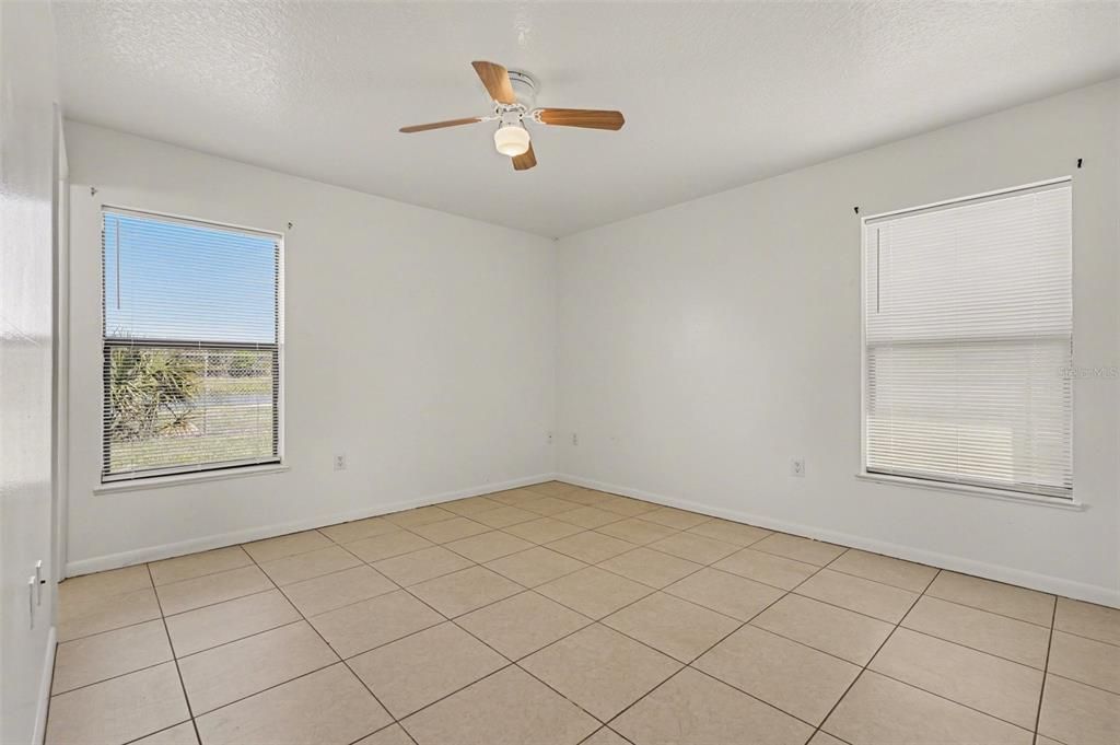 For Sale: $490,000 (4 beds, 0 baths, 2234 Square Feet)