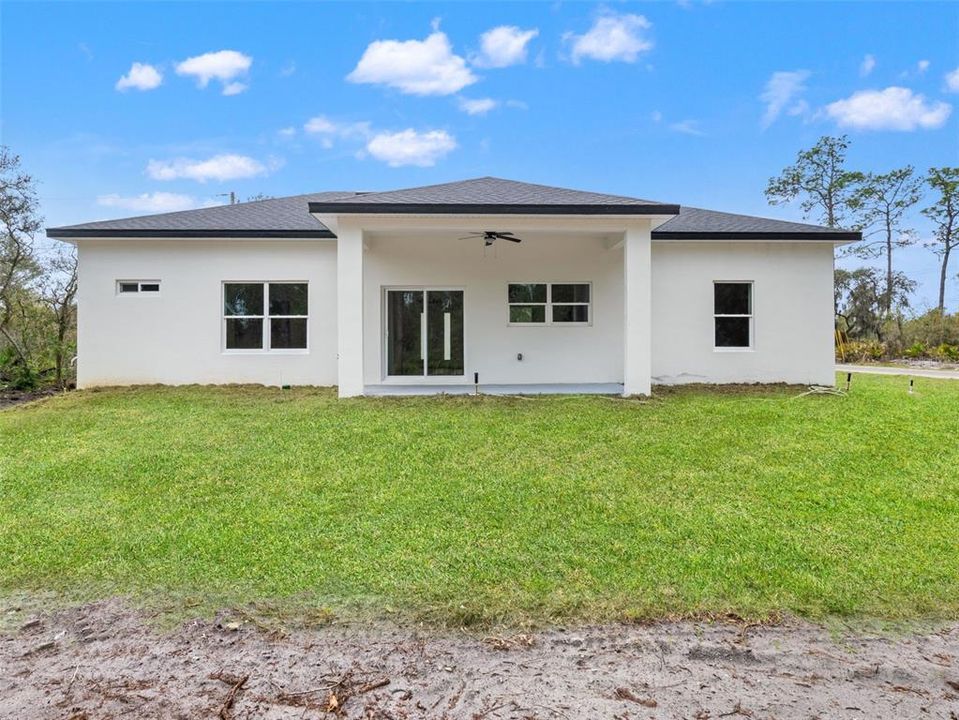 For Sale: $278,000 (3 beds, 2 baths, 1448 Square Feet)