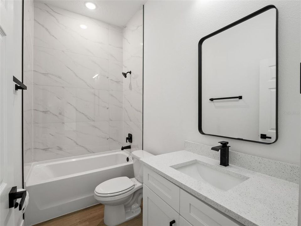 For Sale: $278,000 (3 beds, 2 baths, 1448 Square Feet)