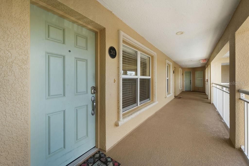 En Venta: $275,000 (2 camas, 2 baños, 1238 Pies cuadrados)