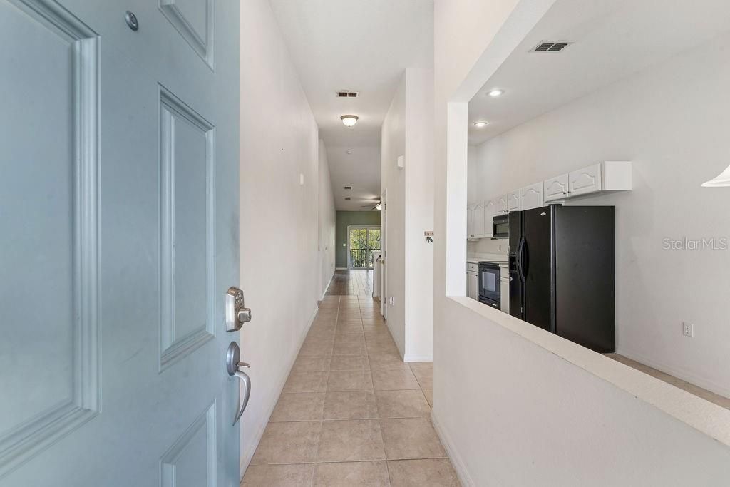 En Venta: $275,000 (2 camas, 2 baños, 1238 Pies cuadrados)