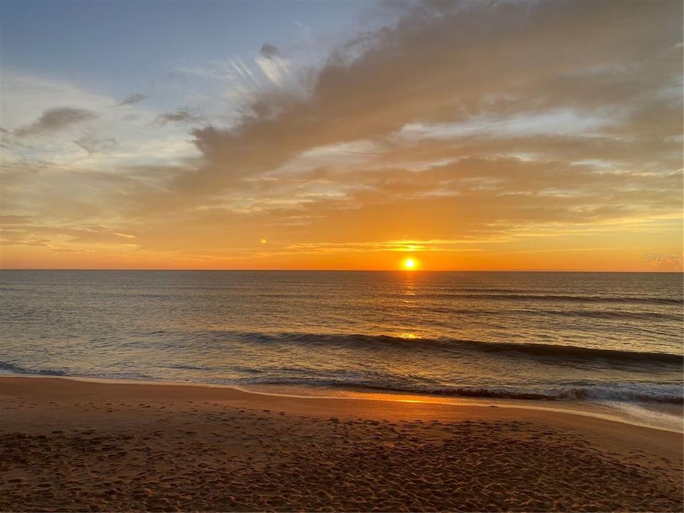 En Venta: $275,000 (2 camas, 2 baños, 1238 Pies cuadrados)