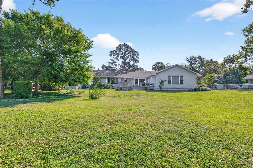 For Sale: $589,900 (4 beds, 3 baths, 2357 Square Feet)