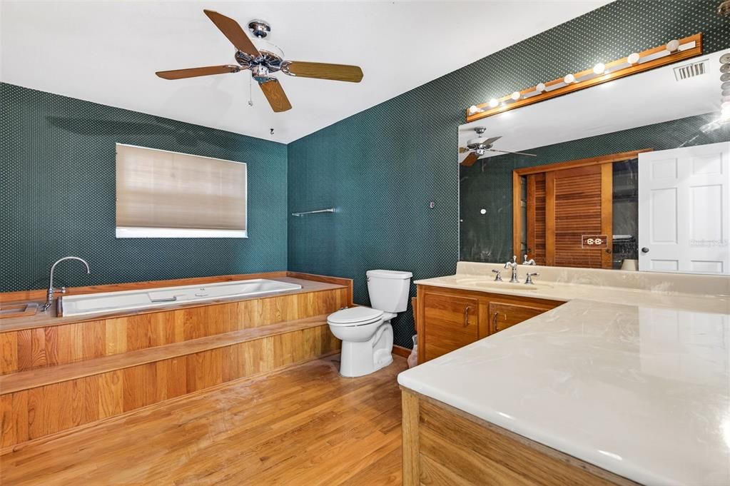 For Sale: $589,900 (4 beds, 3 baths, 2357 Square Feet)