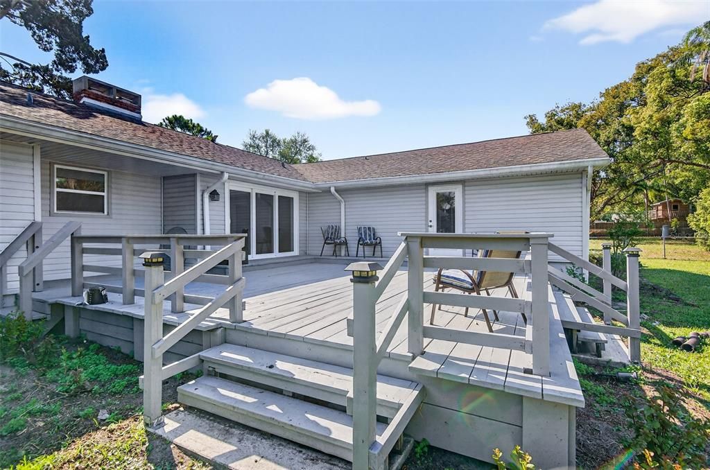 For Sale: $589,900 (4 beds, 3 baths, 2357 Square Feet)