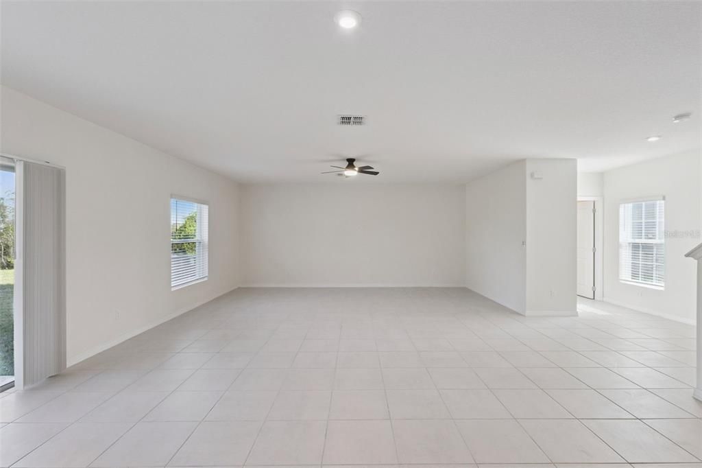 Active With Contract: $439,900 (4 beds, 2 baths, 2142 Square Feet)