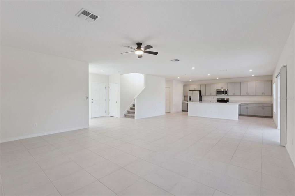 Active With Contract: $439,900 (4 beds, 2 baths, 2142 Square Feet)