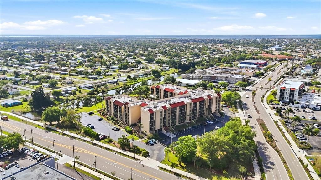 For Sale: $207,900 (3 beds, 2 baths, 1097 Square Feet)