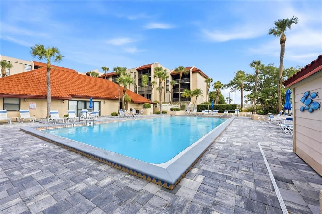 For Sale: $207,900 (3 beds, 2 baths, 1097 Square Feet)