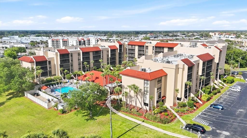 For Sale: $207,900 (3 beds, 2 baths, 1097 Square Feet)