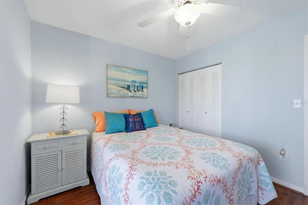 For Sale: $207,900 (3 beds, 2 baths, 1097 Square Feet)