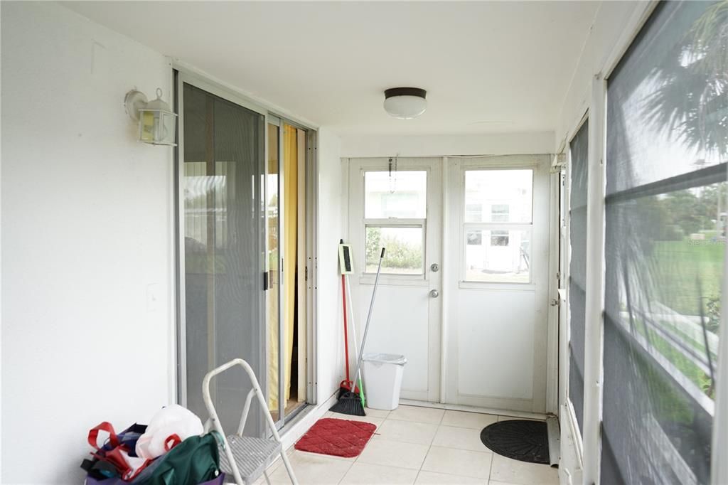 En Venta: $89,900 (2 camas, 2 baños, 960 Pies cuadrados)