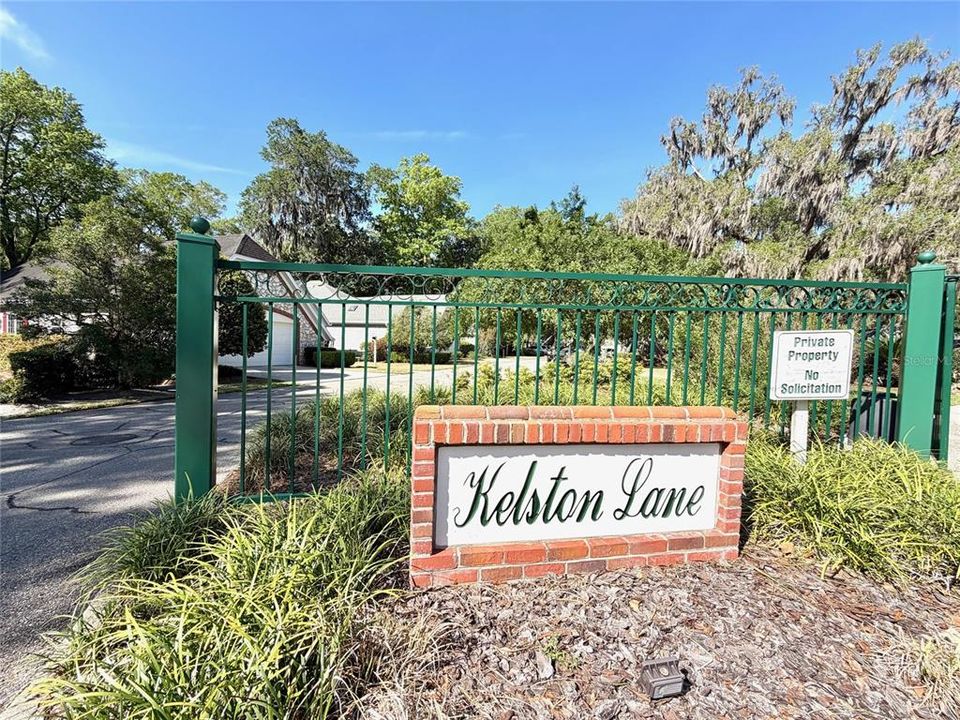 Под контрактом: $399,900 (3 спален, 2 ванн, 2052 Квадратных фут)