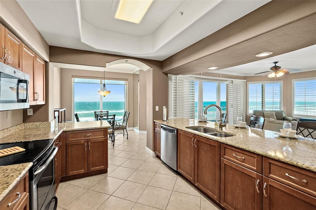 На продажу: $825,000 (3 спален, 2 ванн, 2238 Квадратных фут)