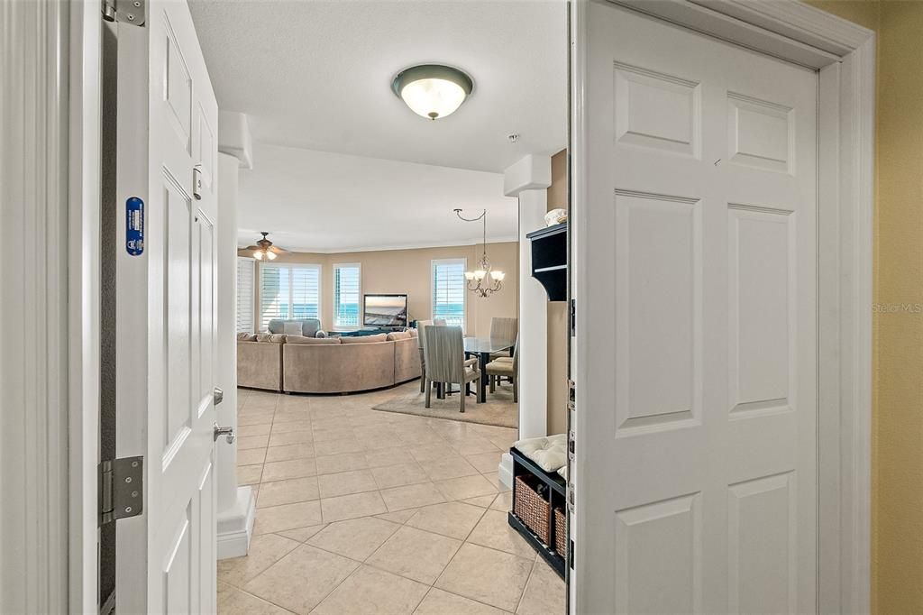 На продажу: $825,000 (3 спален, 2 ванн, 2238 Квадратных фут)