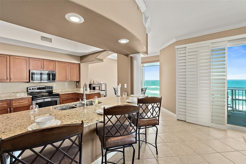 На продажу: $825,000 (3 спален, 2 ванн, 2238 Квадратных фут)