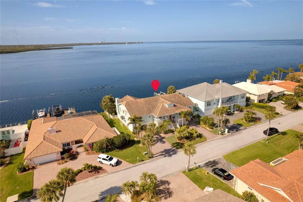Vendido Recientemente: $1,749,999 (4 camas, 3 baños, 3094 Pies cuadrados)
