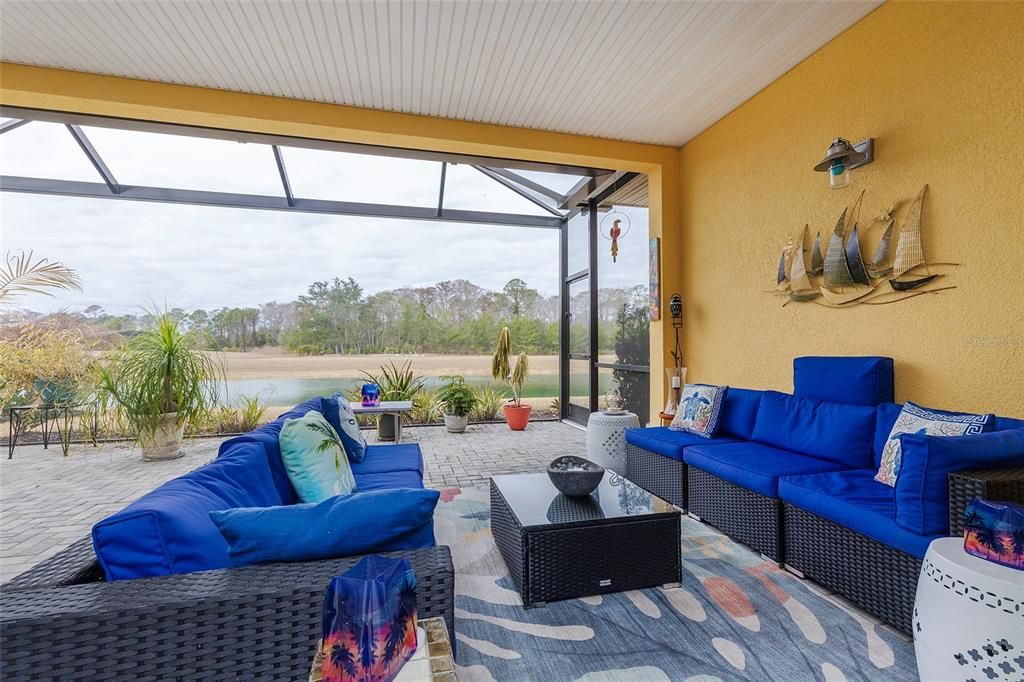 For Sale: $629,000 (2 beds, 2 baths, 2067 Square Feet)