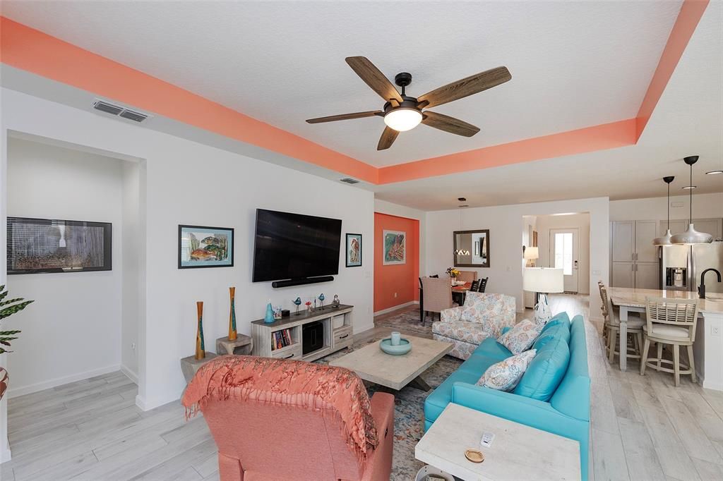 For Sale: $629,000 (2 beds, 2 baths, 2067 Square Feet)
