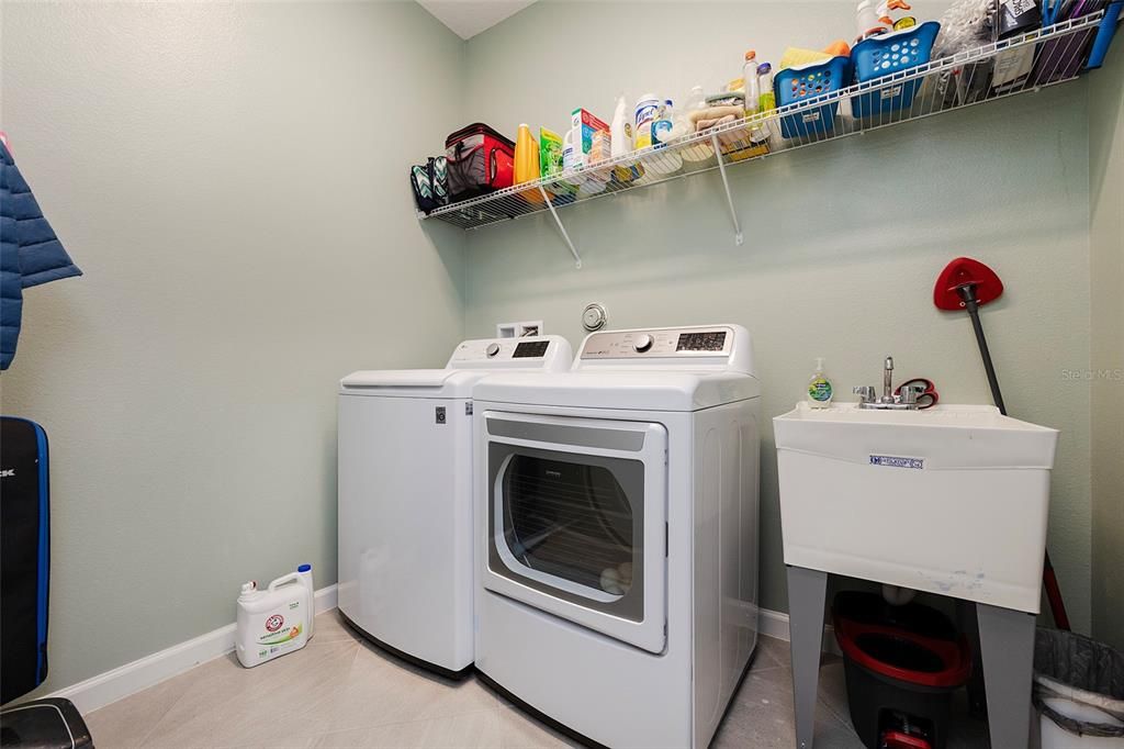 For Sale: $629,000 (2 beds, 2 baths, 2067 Square Feet)