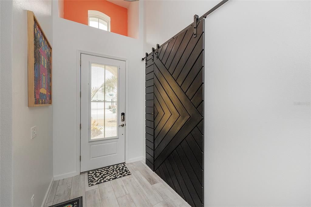 For Sale: $629,000 (2 beds, 2 baths, 2067 Square Feet)
