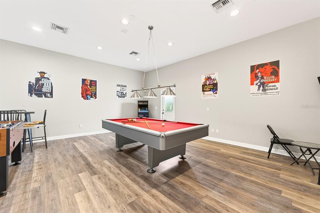 Active With Contract: $550,000 (5 beds, 4 baths, 3395 Square Feet)