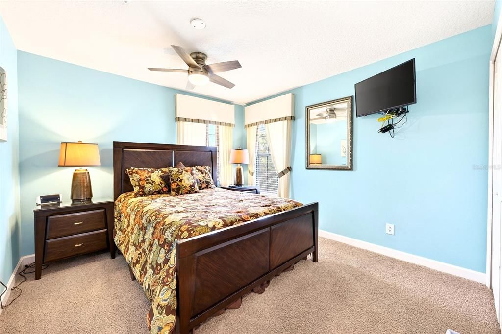 Active With Contract: $550,000 (5 beds, 4 baths, 3395 Square Feet)