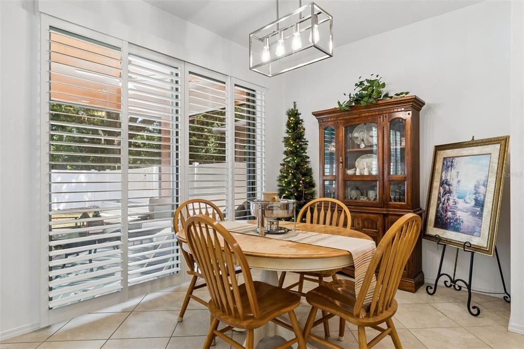 En Venta: $289,999 (3 camas, 2 baños, 1443 Pies cuadrados)