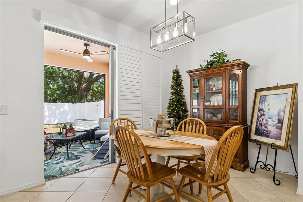 En Venta: $289,999 (3 camas, 2 baños, 1443 Pies cuadrados)