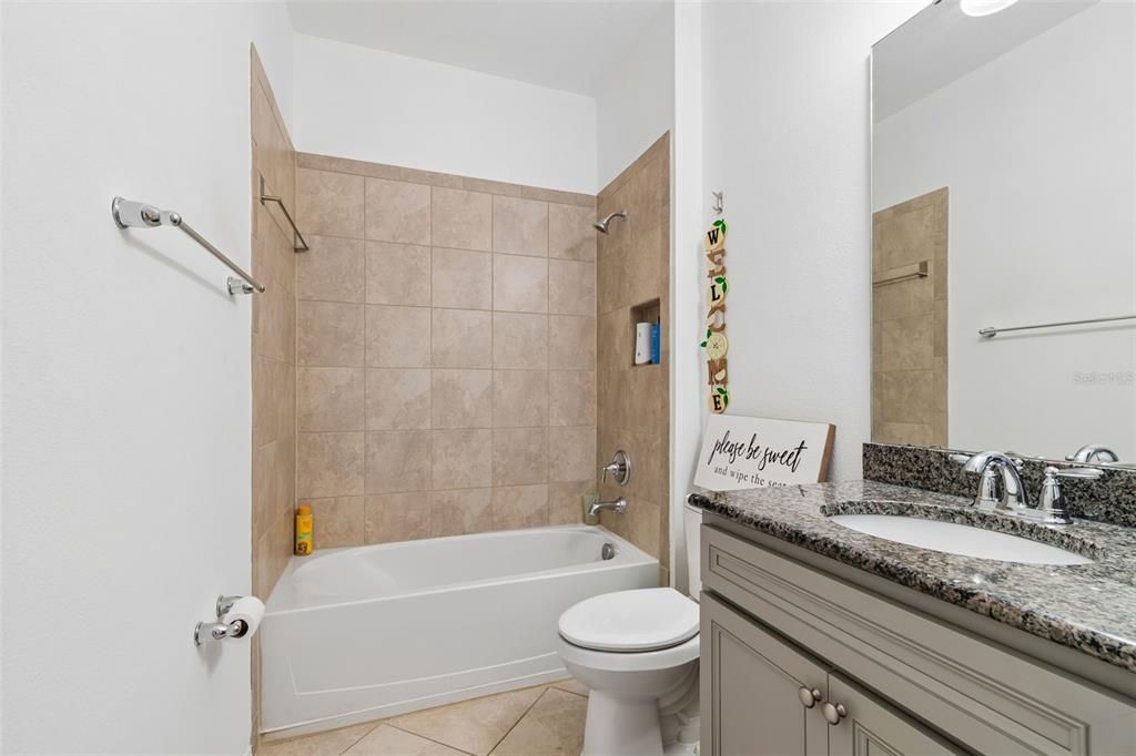 En Venta: $289,999 (3 camas, 2 baños, 1443 Pies cuadrados)