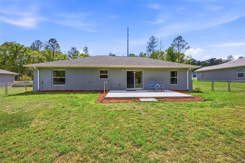Active With Contract: $285,000 (3 beds, 2 baths, 1569 Square Feet)
