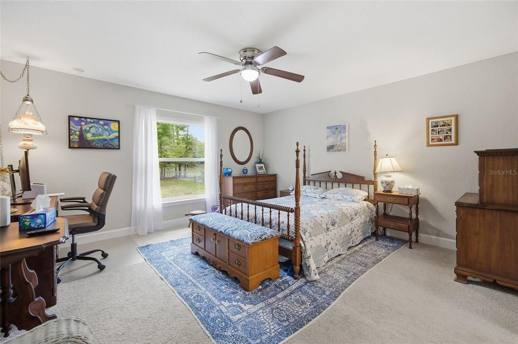 Active With Contract: $285,000 (3 beds, 2 baths, 1569 Square Feet)