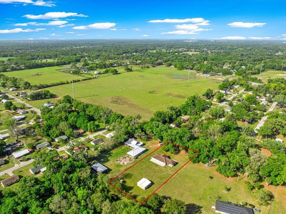 Activo con contrato: $384,000 (3 camas, 2 baños, 1891 Pies cuadrados)