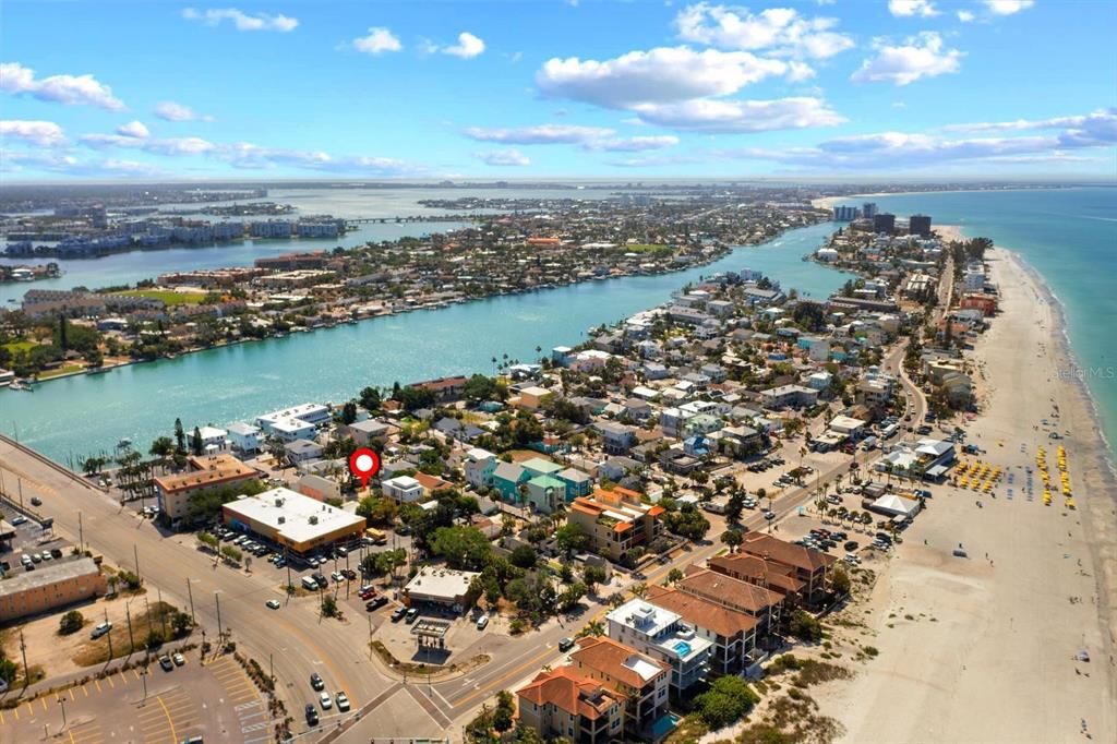 待售: $399,900 (0.06 acres)