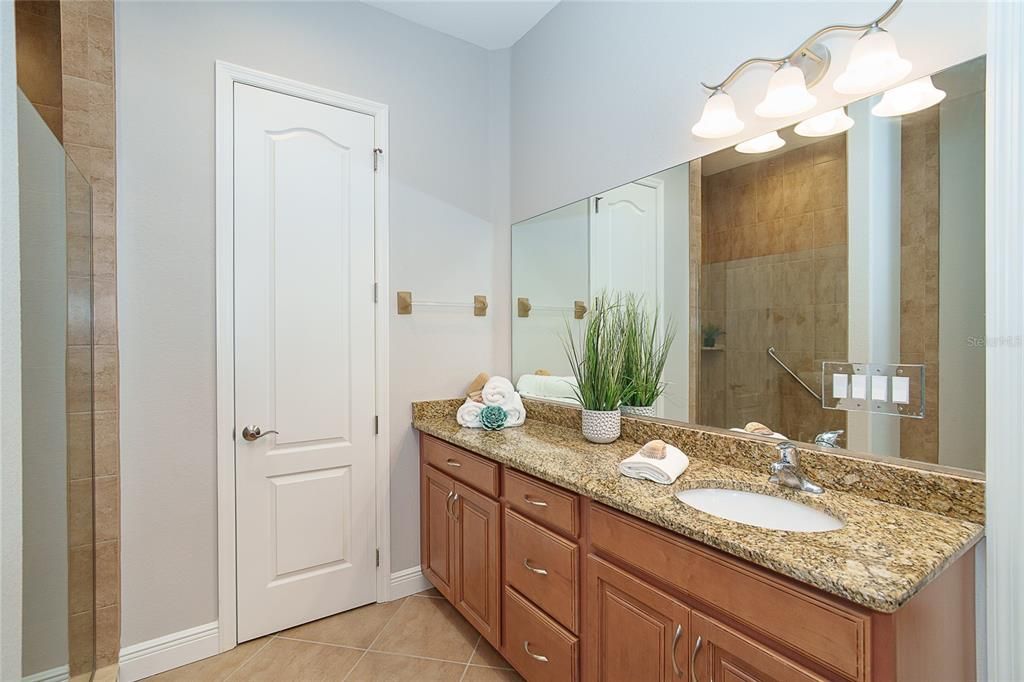 待售: $485,000 (3 贝兹, 2 浴室, 1775 平方英尺)