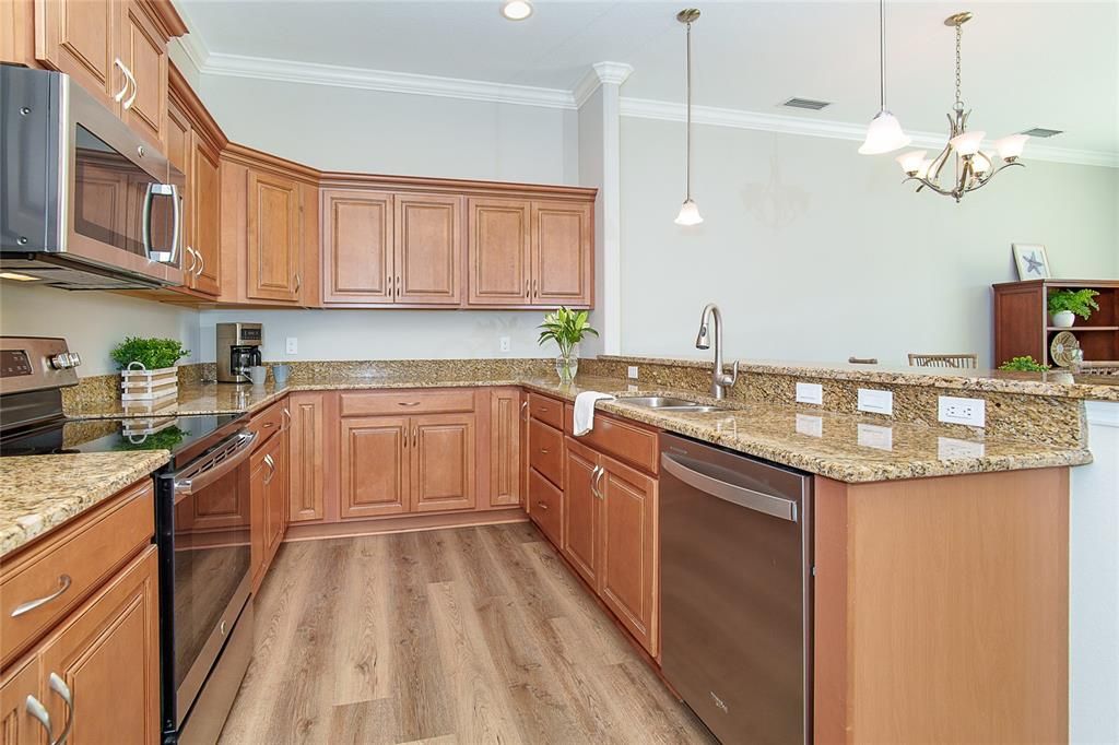 待售: $485,000 (3 贝兹, 2 浴室, 1775 平方英尺)