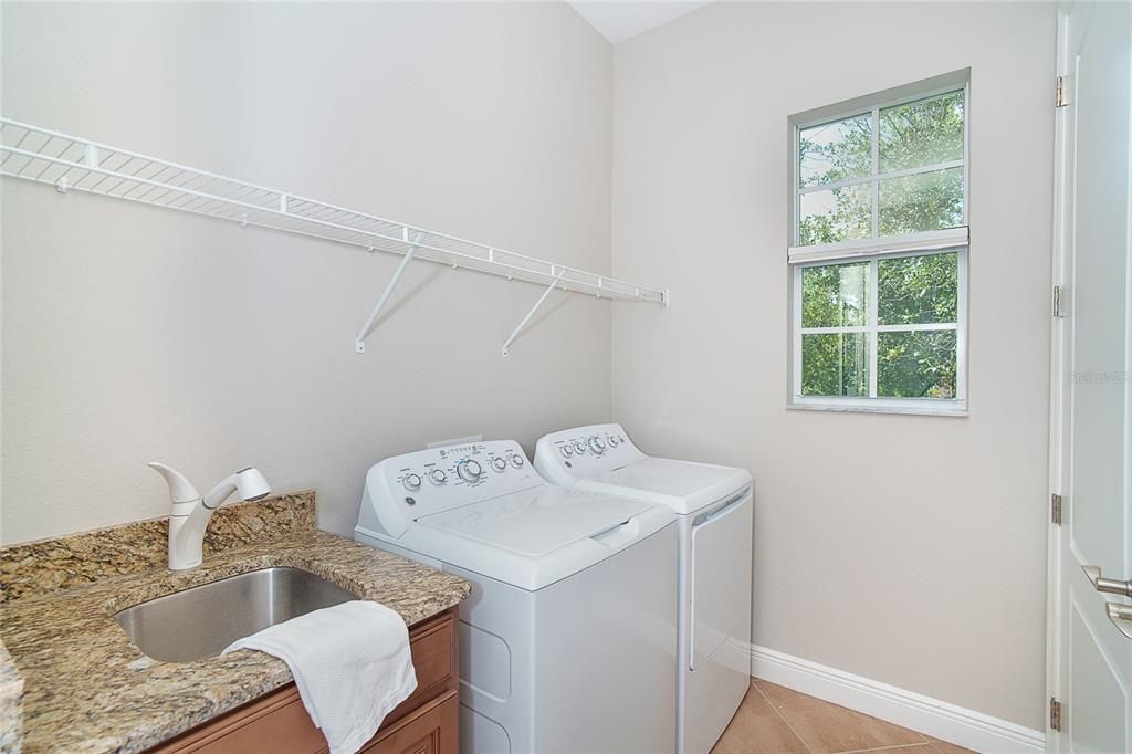 待售: $485,000 (3 贝兹, 2 浴室, 1775 平方英尺)