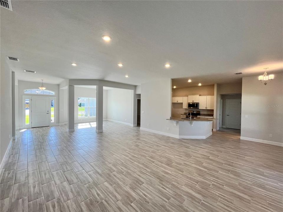 For Sale: $424,350 (4 beds, 3 baths, 2508 Square Feet)