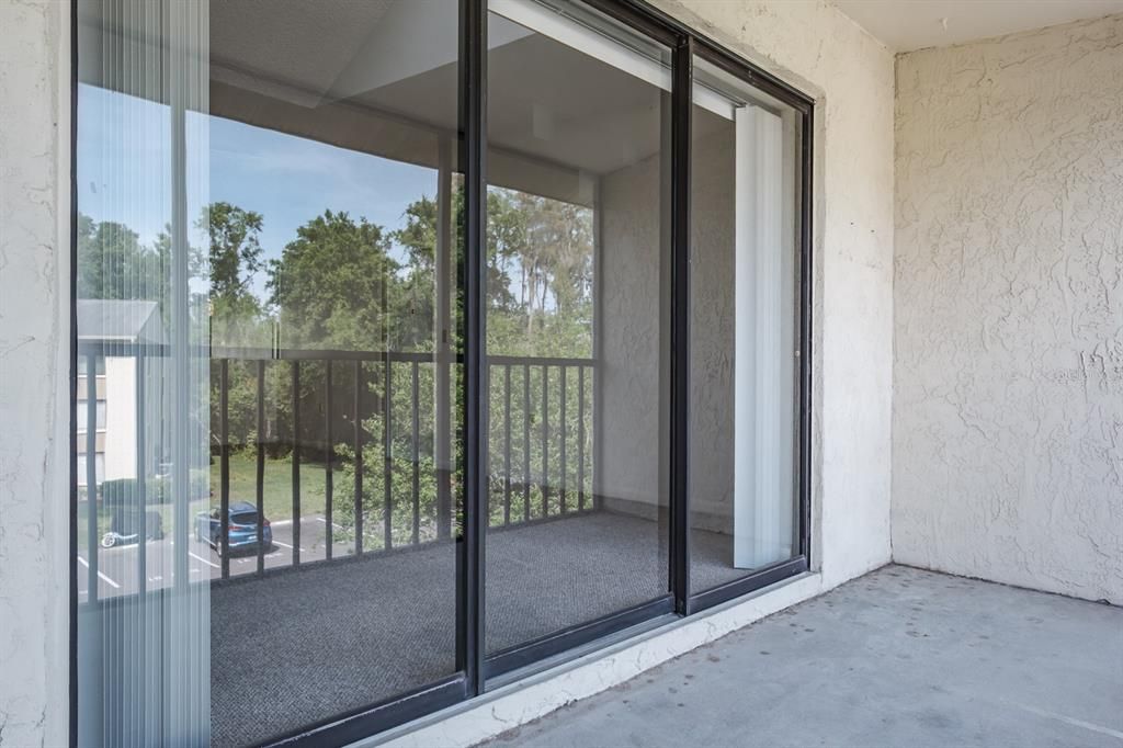Activo con contrato: $159,900 (2 camas, 2 baños, 1060 Pies cuadrados)
